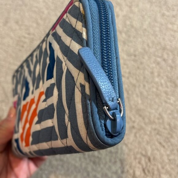 Vera Bradley RFID Zip-Around Georgia Wallet, Geo Medallion pattern - Picture 7 of 11